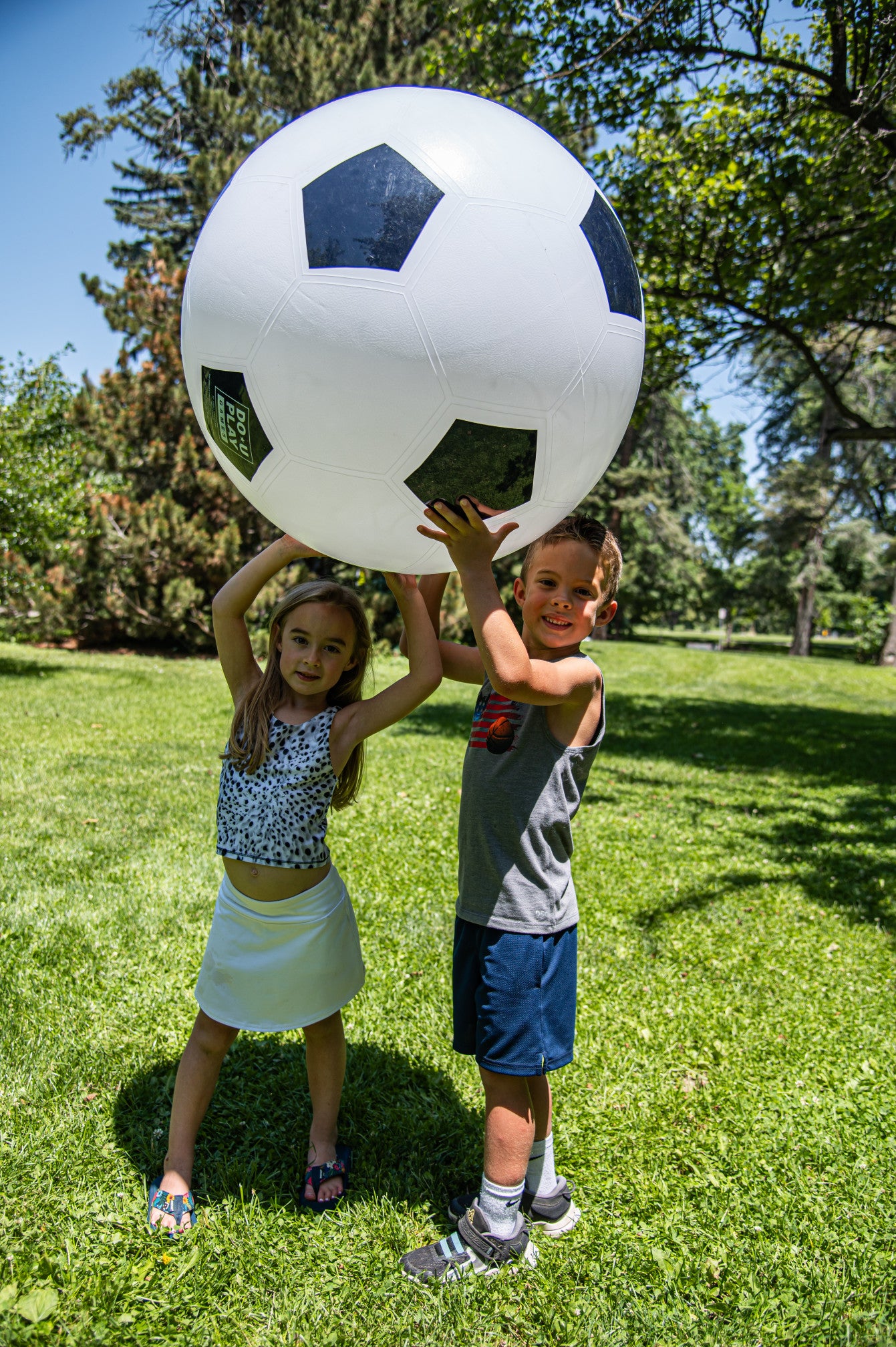 30 Inch Jumbo Soccer Ball – Life-is-better-outside